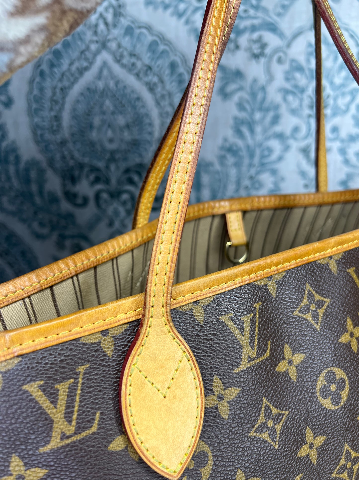 Louis Vuitton Neverfull MM