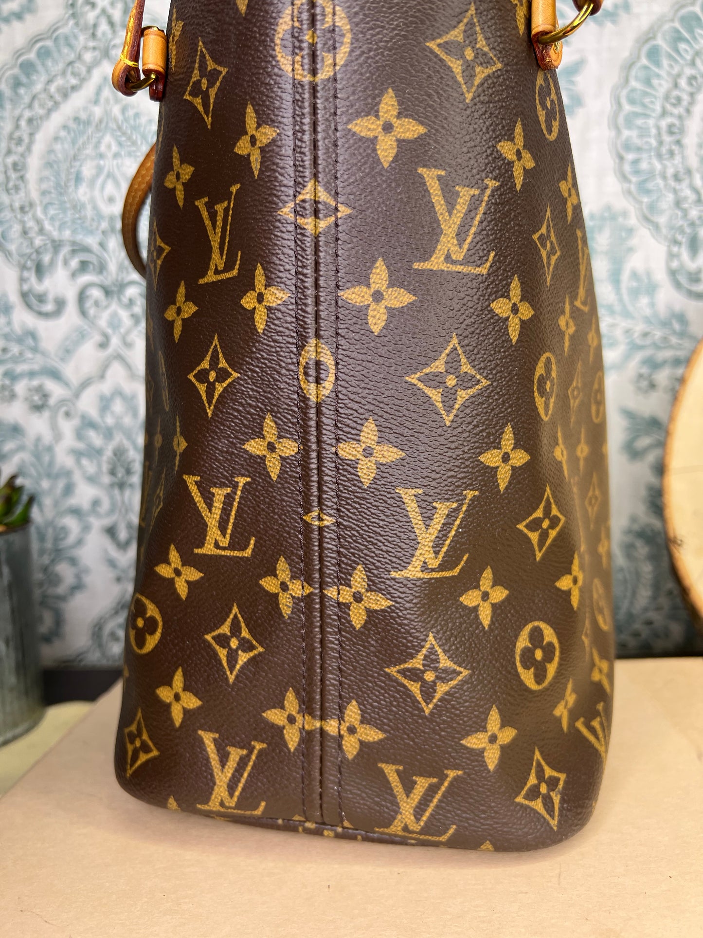 Louis Vuitton Neverfull MM Rose Ballerine