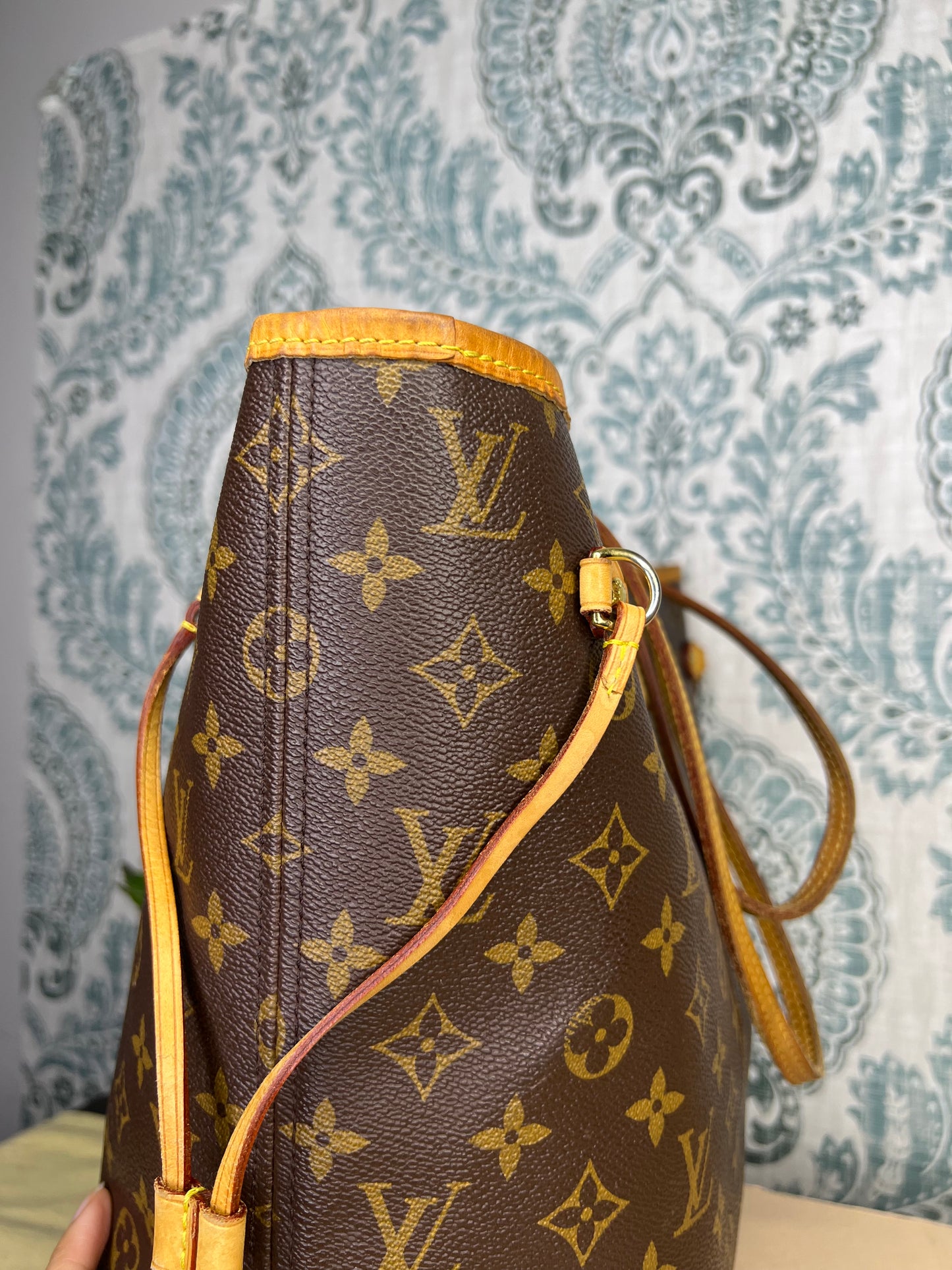 Louis Vuitton Neverfull Pivoine