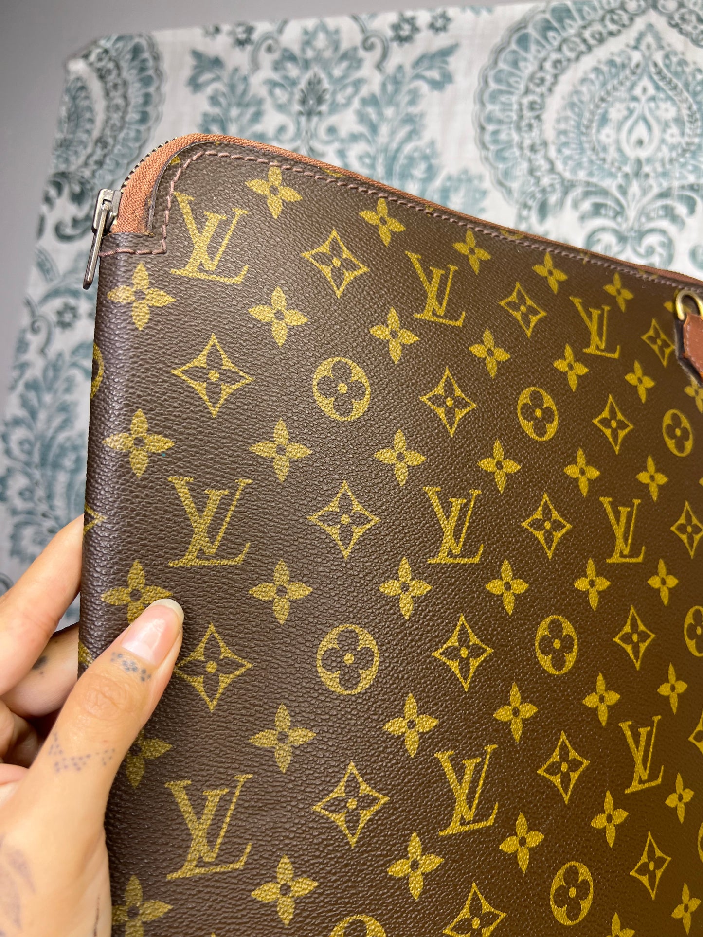Louis Vuitton Portfolio Vintage Case