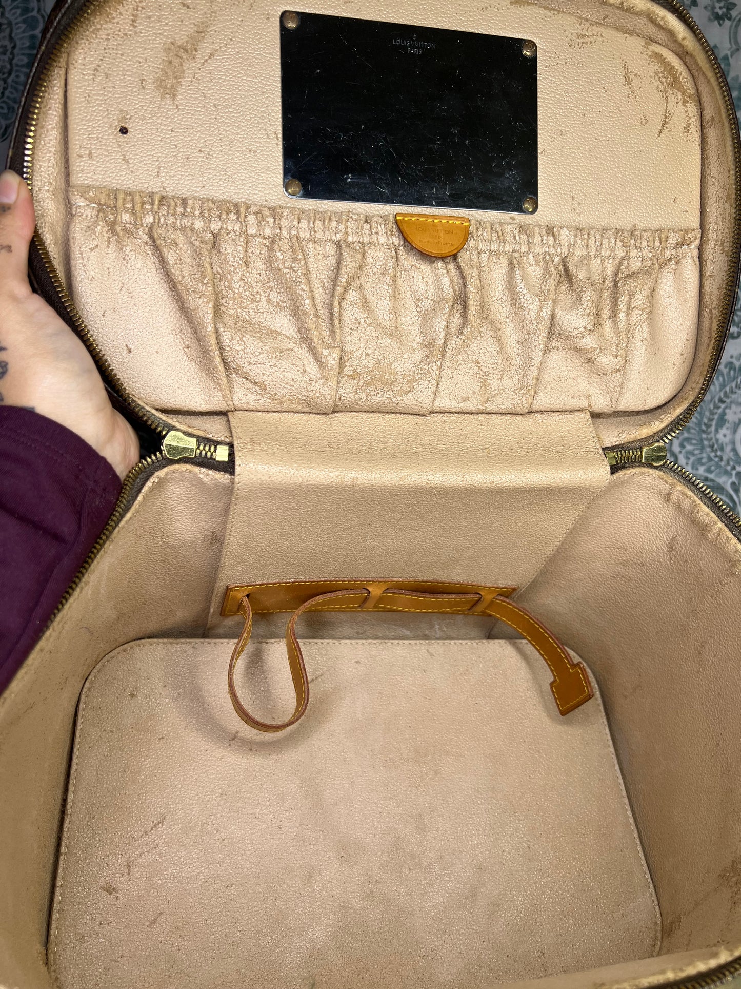 Nice Vanity Case