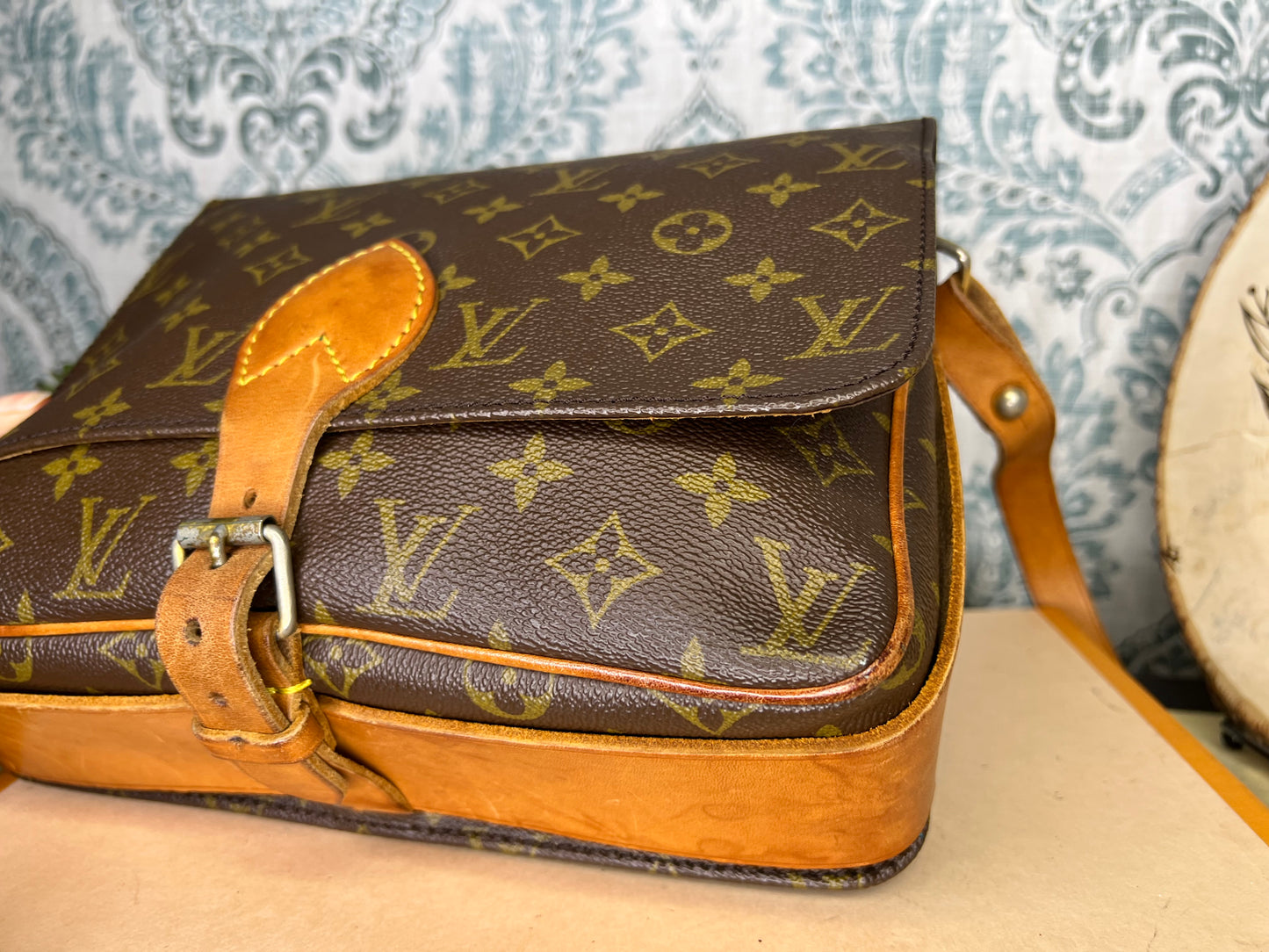 Louis Vuitton Cartouchiere GM