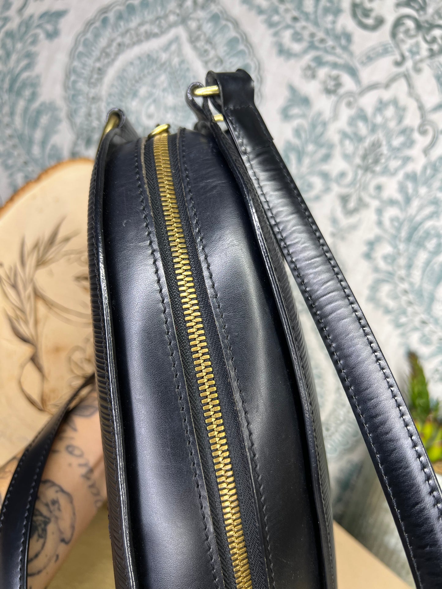 Louis Vuitton Epi Black Mabillon