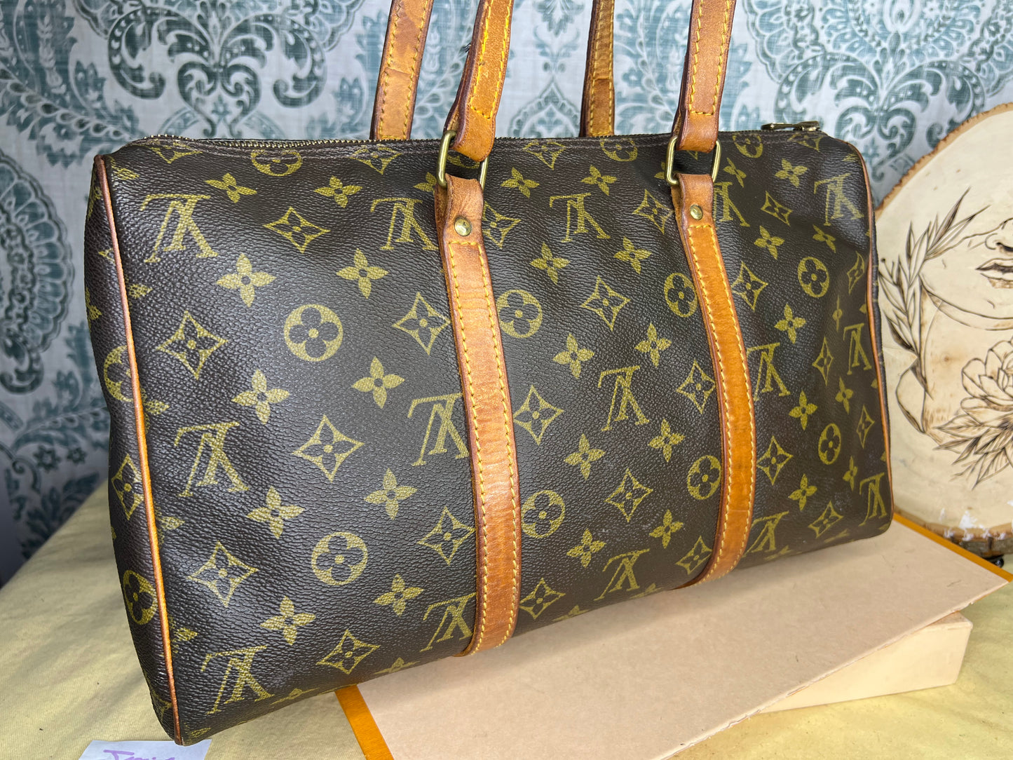 Louis Vuitton Exclusivite Edition 11 Shoulder Bag