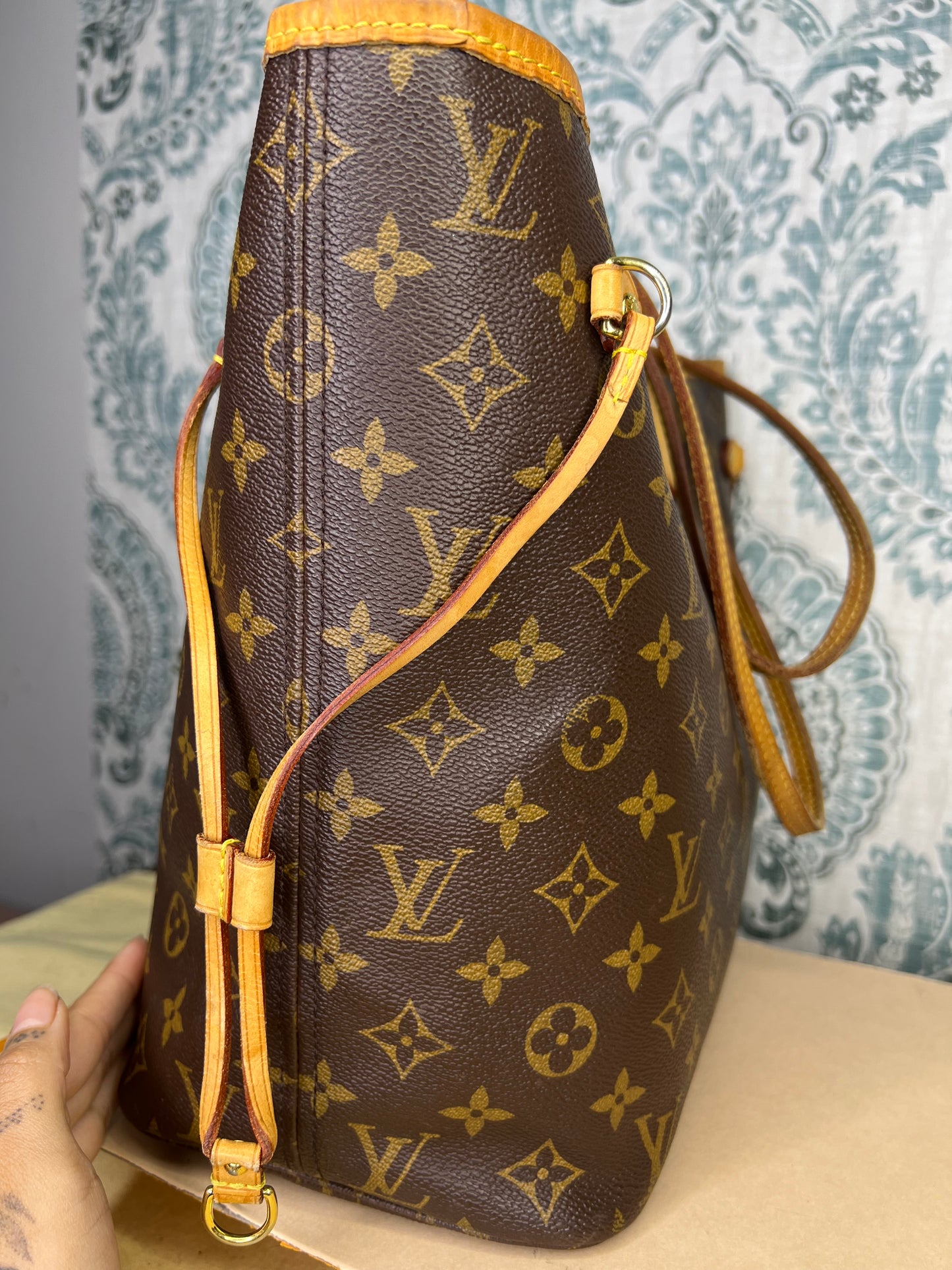 Louis Vuitton Neverfull Pivoine