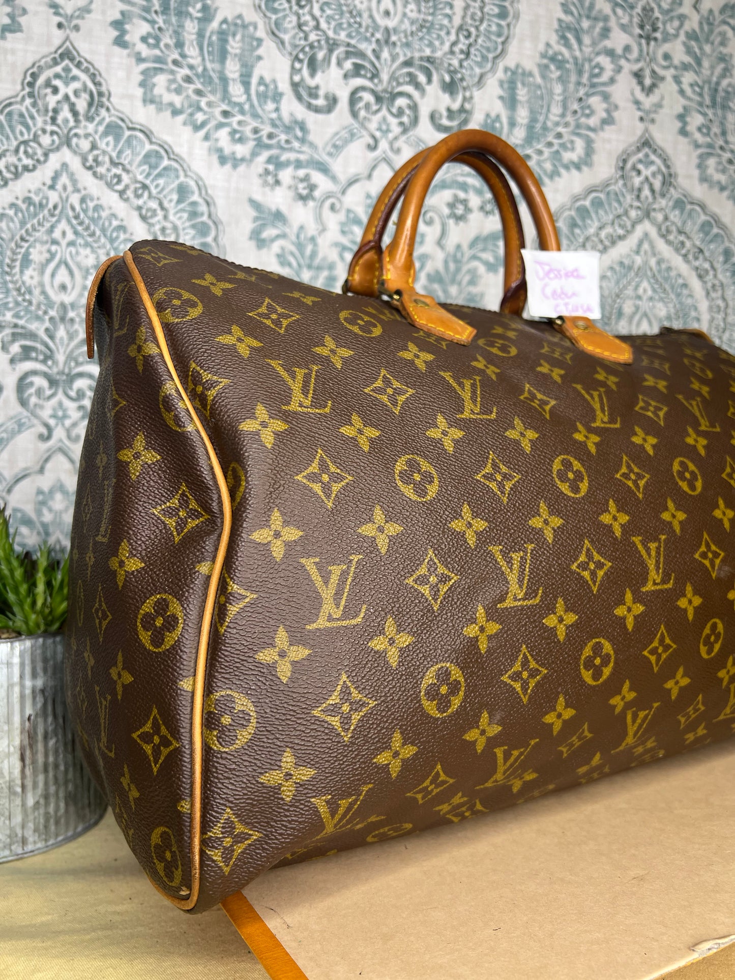 Louis Vuitton Speedy 40
