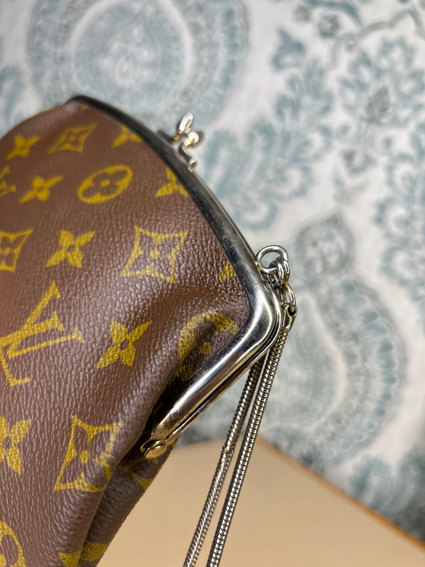 Louis Vuitton French Company Kisslock Pouch