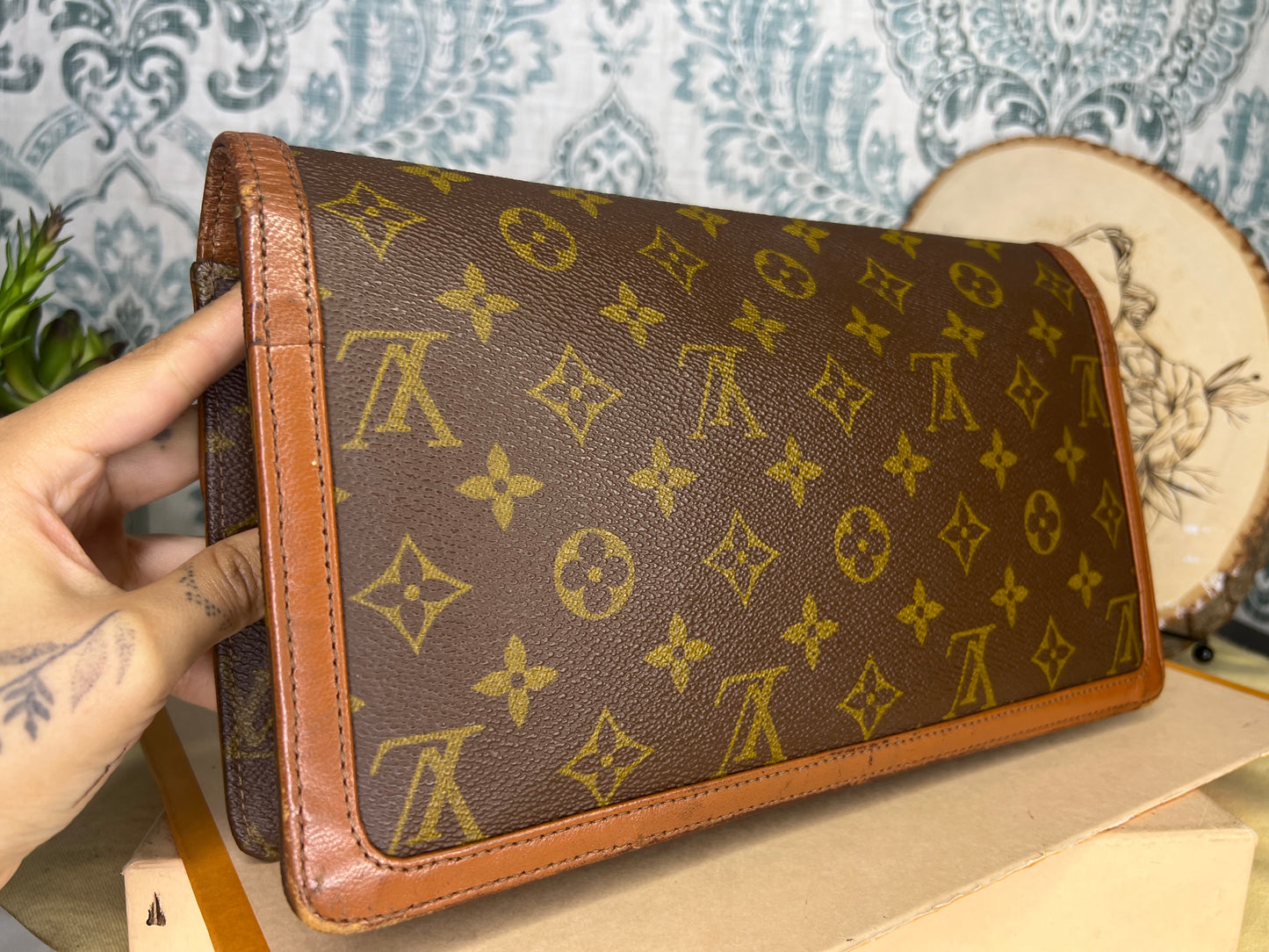 Louis Vuitton Pochette Dame GM