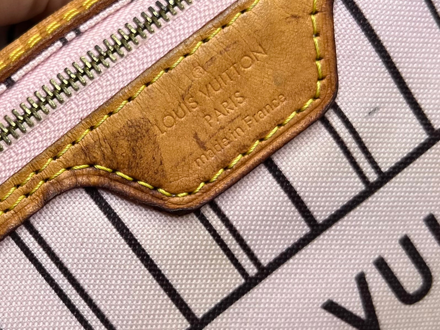 Louis Vuitton Neverfull MM Rose Ballerine