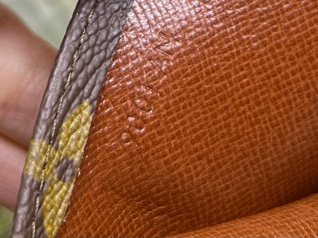 Louis Vuitton Pochette Rabat