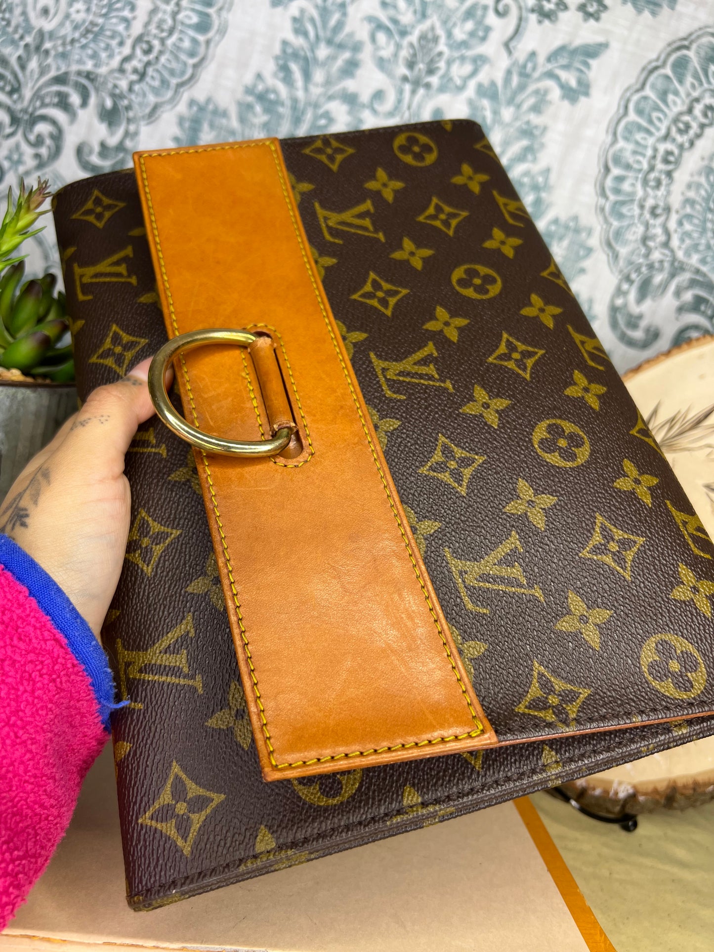 Louis Vuitton Lena Clutch