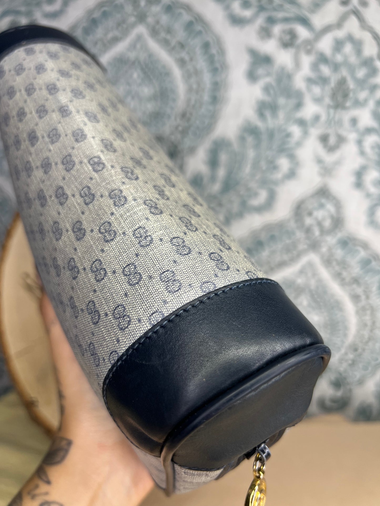Micro Gucci Navy Vintage Clutch