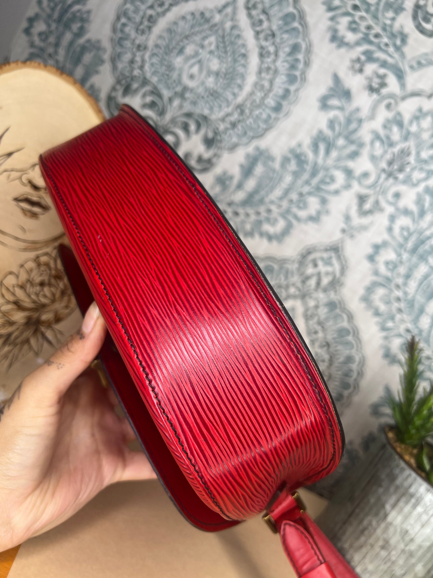 Saint Cloud GM Red Epi