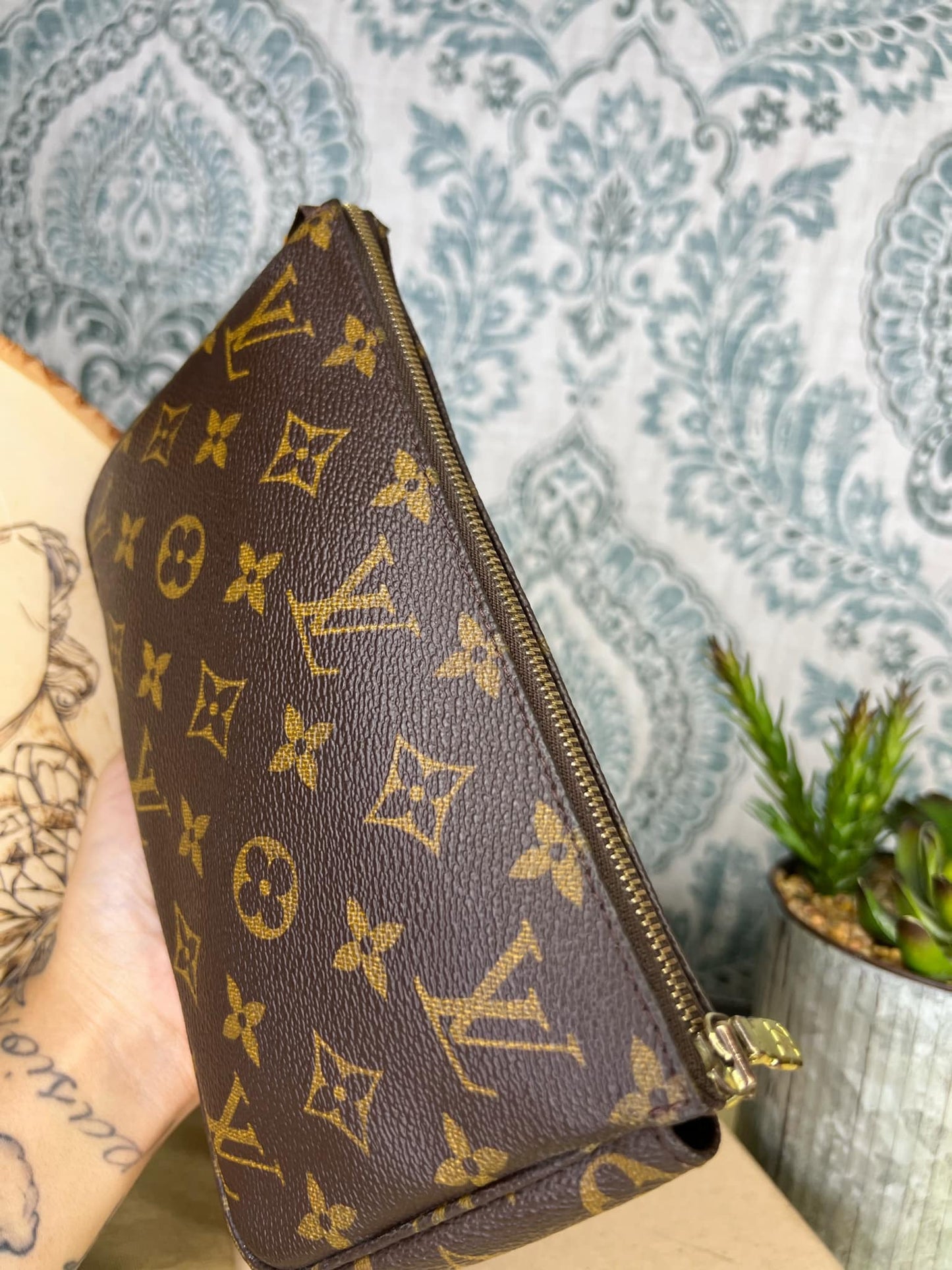 Pochette Accessories