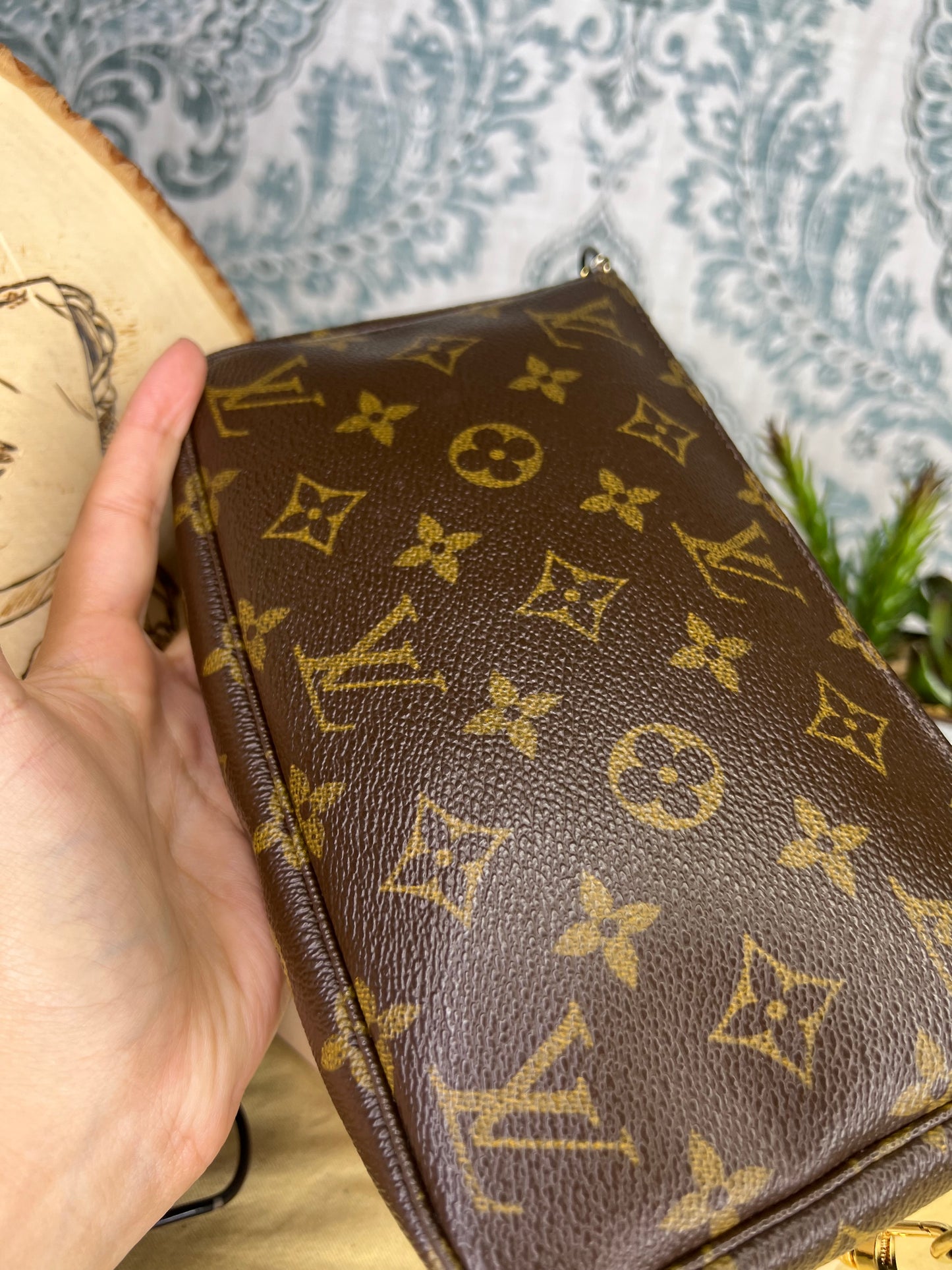 Pochette Accessories