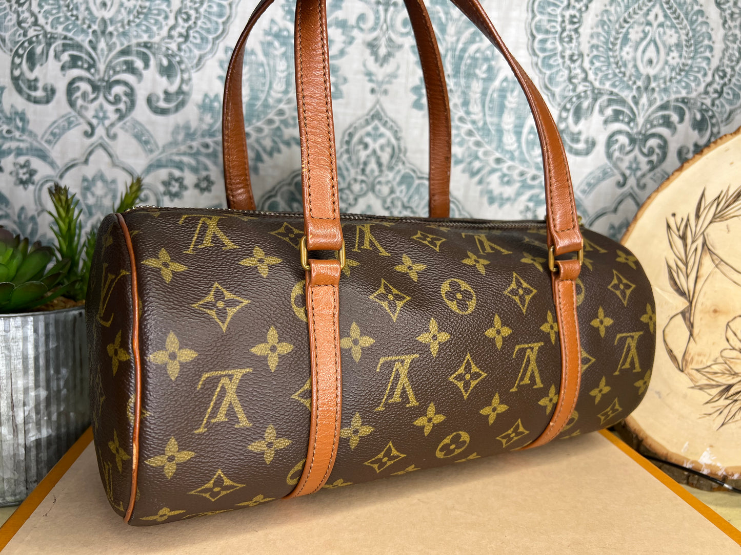 Louis Vuitton Papillon 30