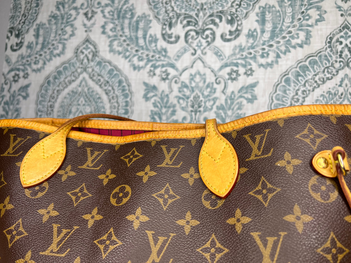 Louis Vuitton Neverfull Pivoine