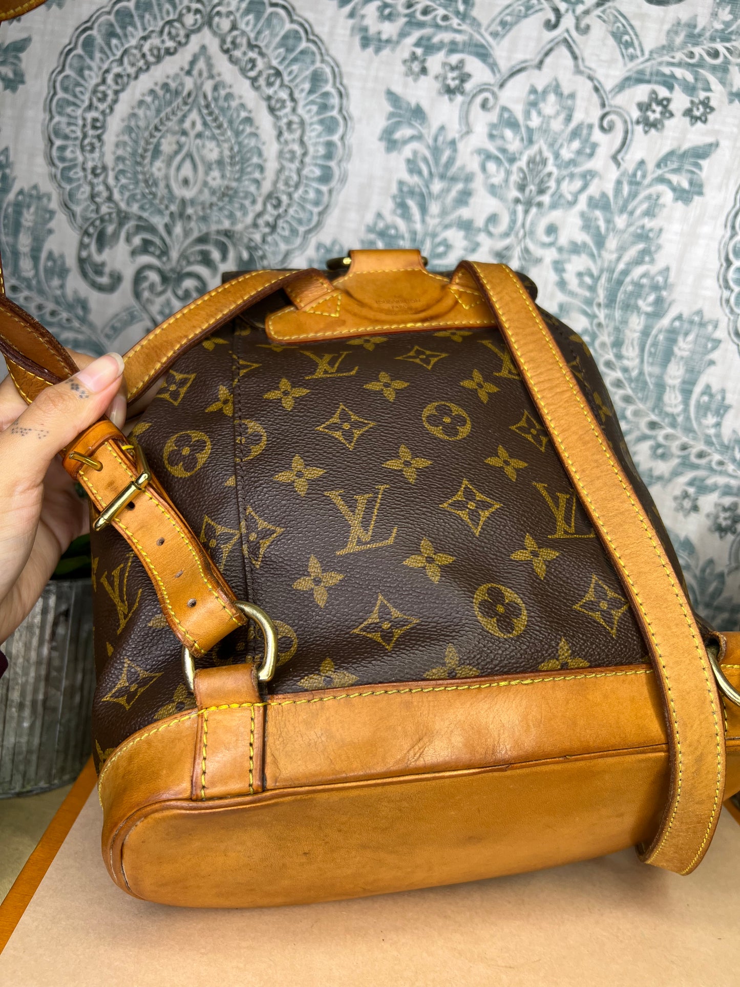 Louis Vuitton Montsouris MM #1