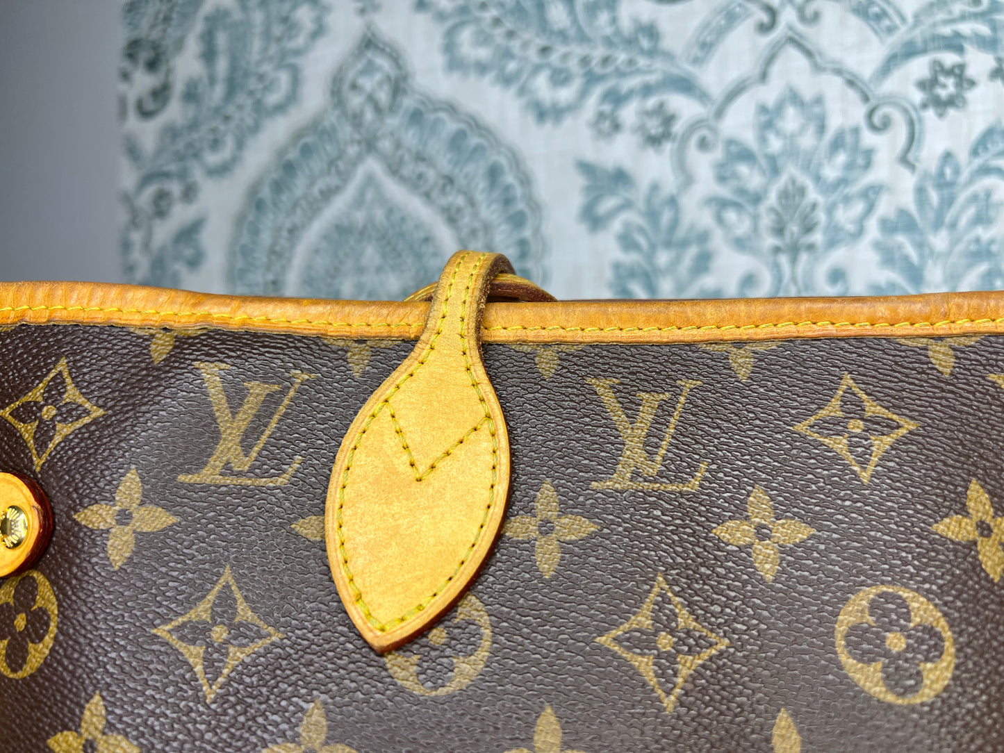 Louis Vuitton Neverfull Pivoine