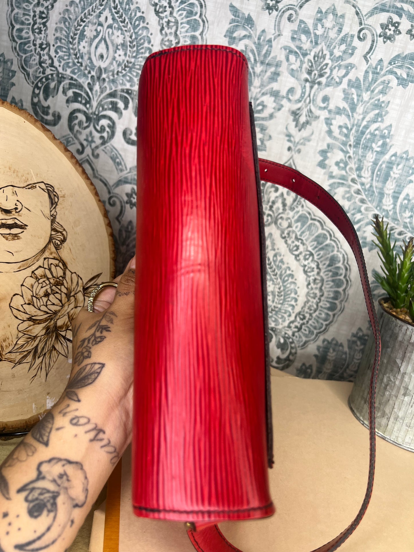 Saint Cloud GM Red Epi
