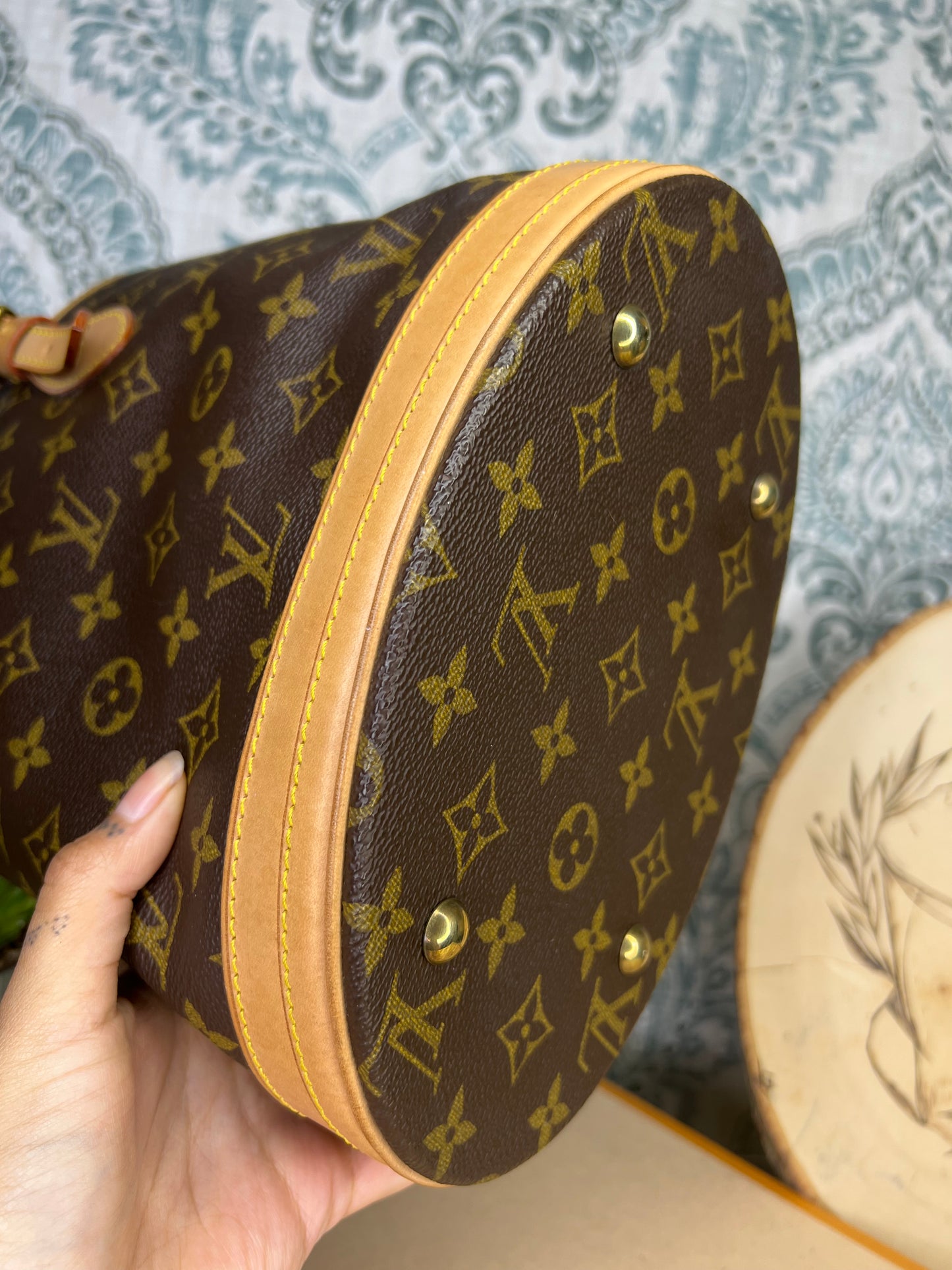 Louis Vuitton Bucket PM