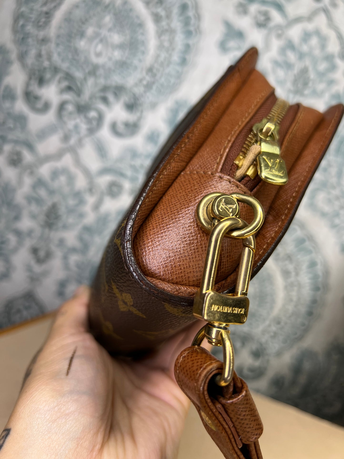 Louis Vuitton Orsay Clutch