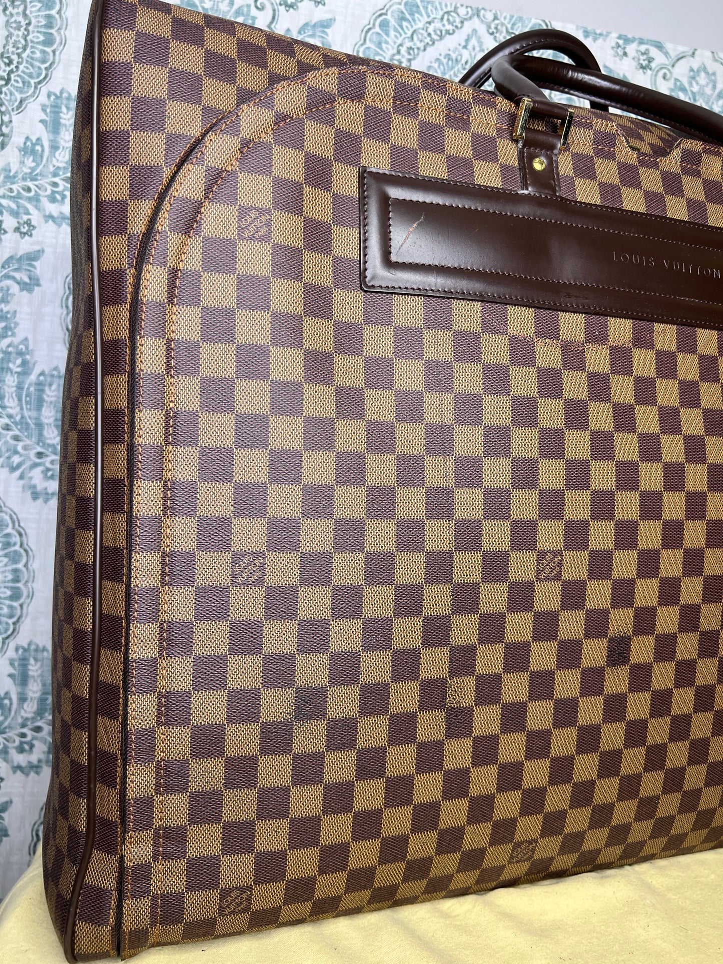 Nolita GM Luggage Case