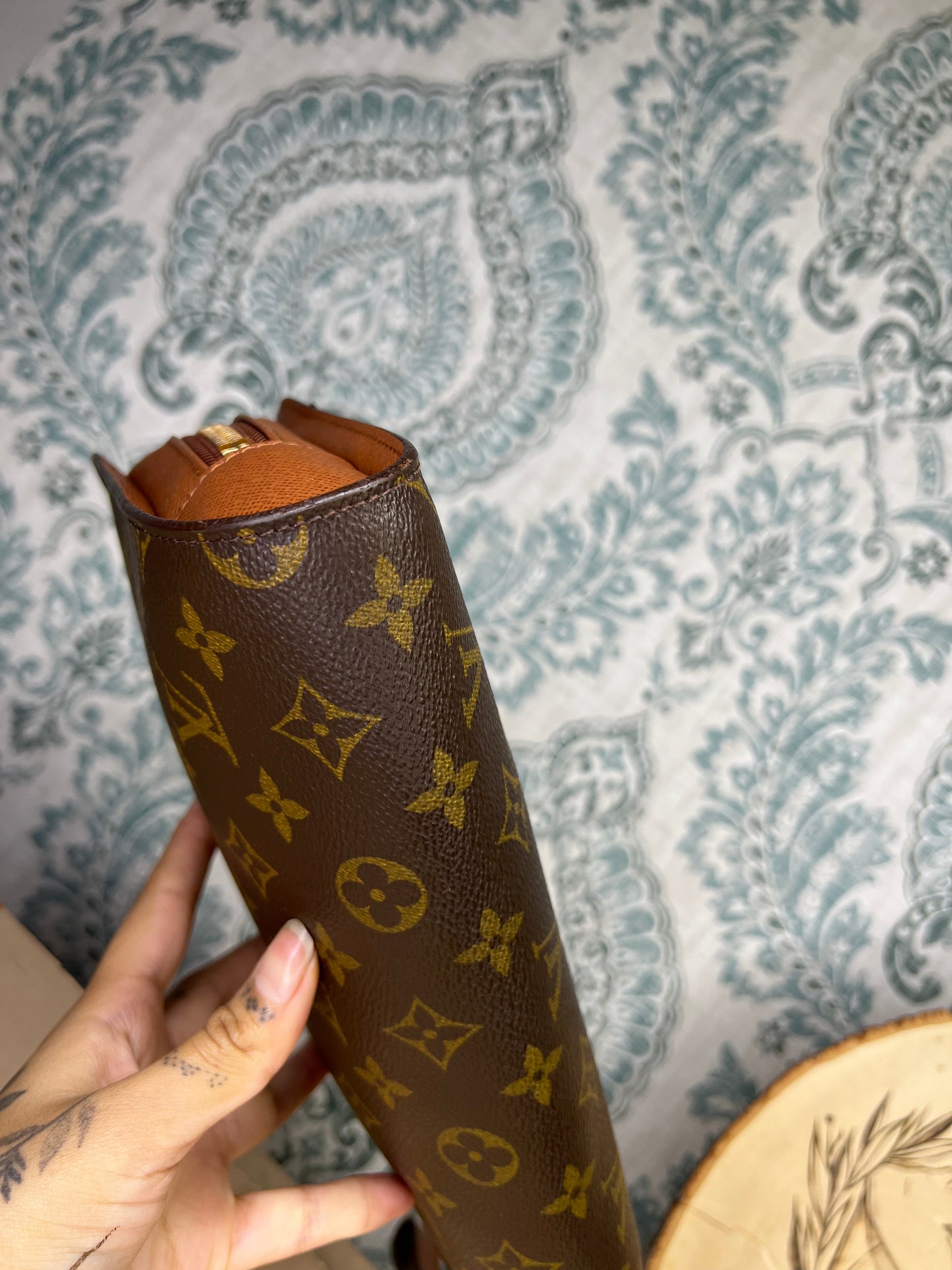 Louis Vuitton Orsay Clutch