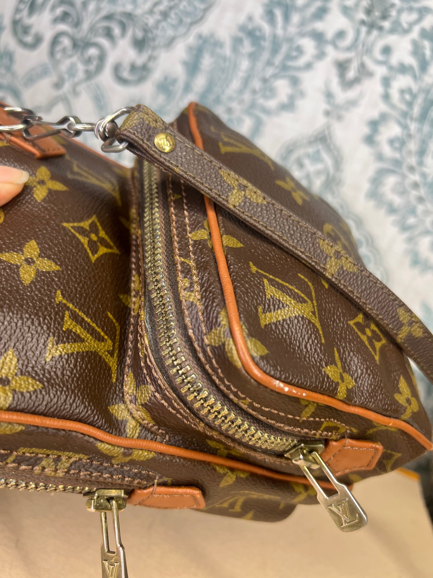 Louis Vuitton Vintage Amazone