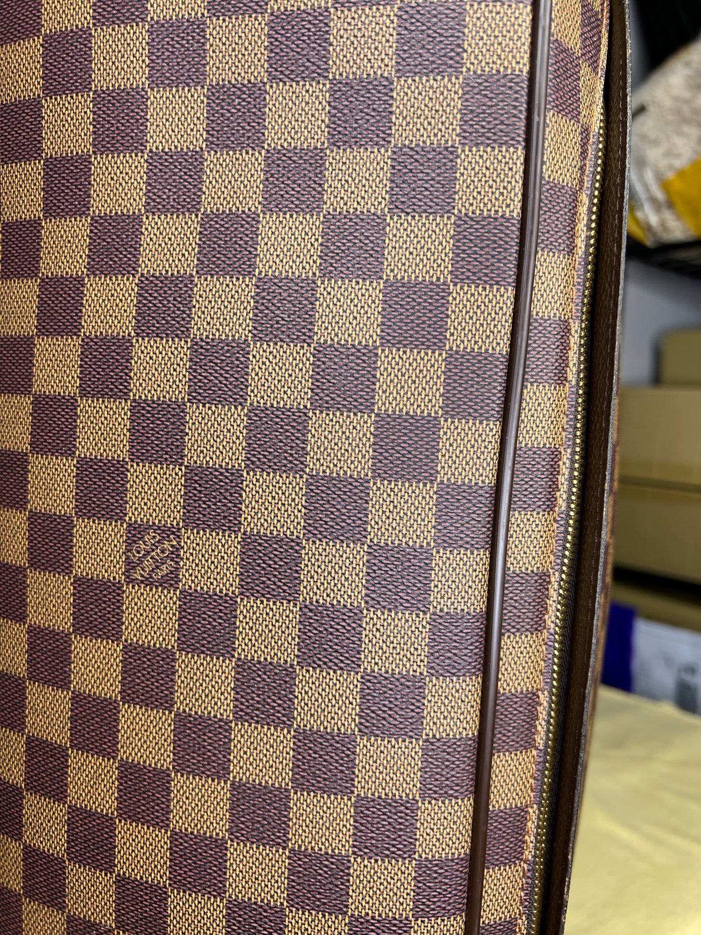 Nolita GM Luggage Case