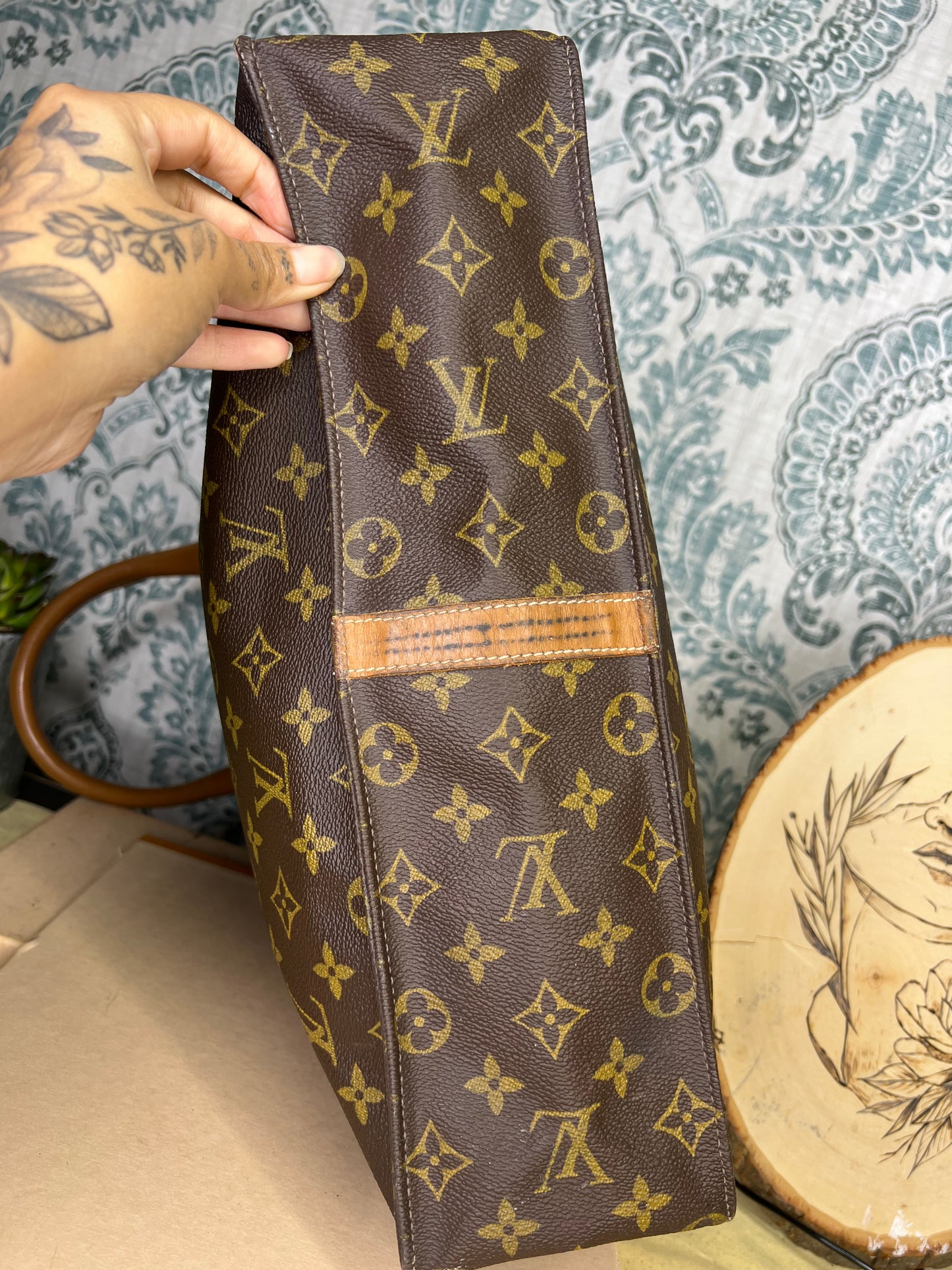 Louis Vuitton French Company Sac Plat
