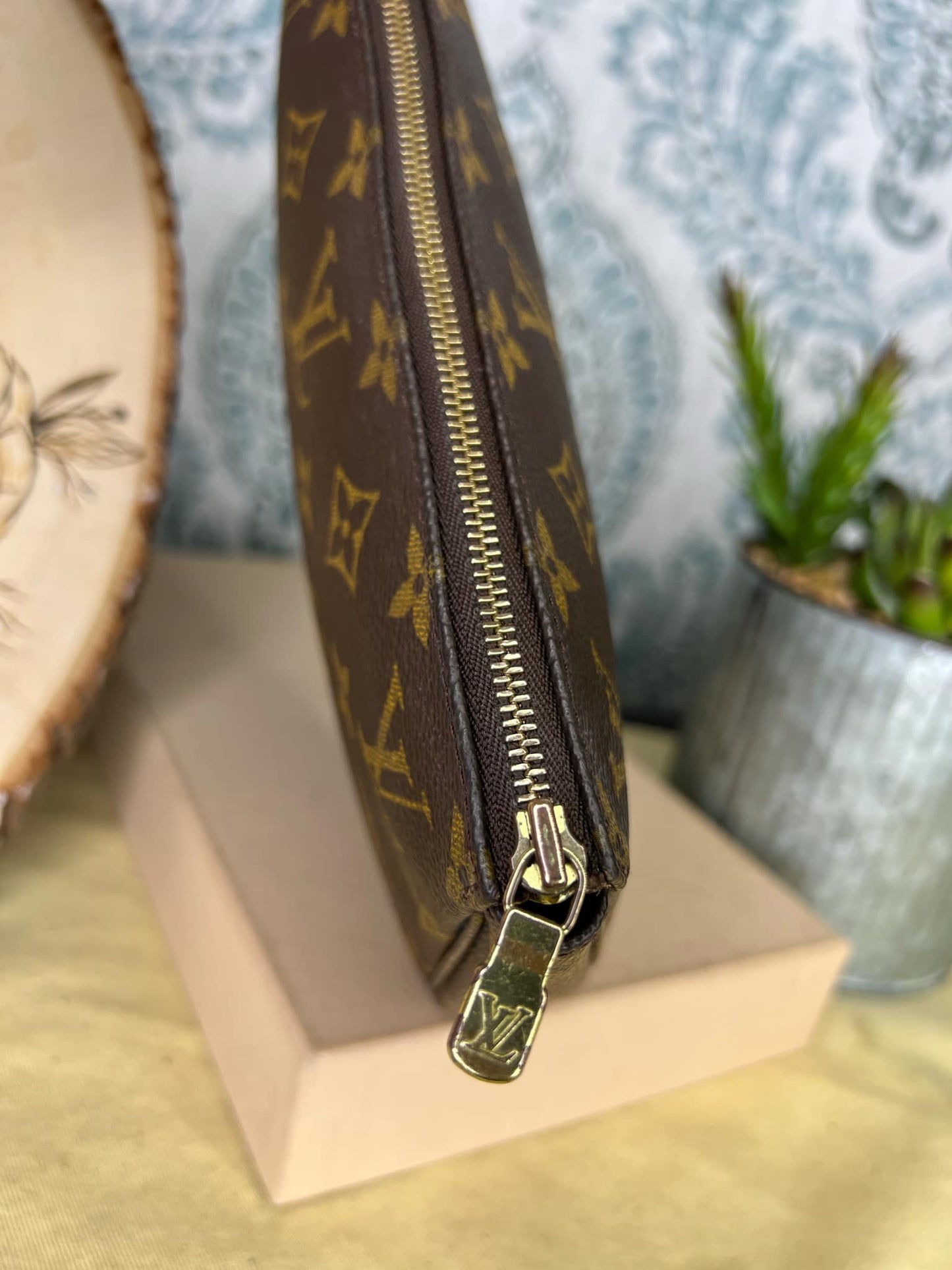 Pochette Accessories