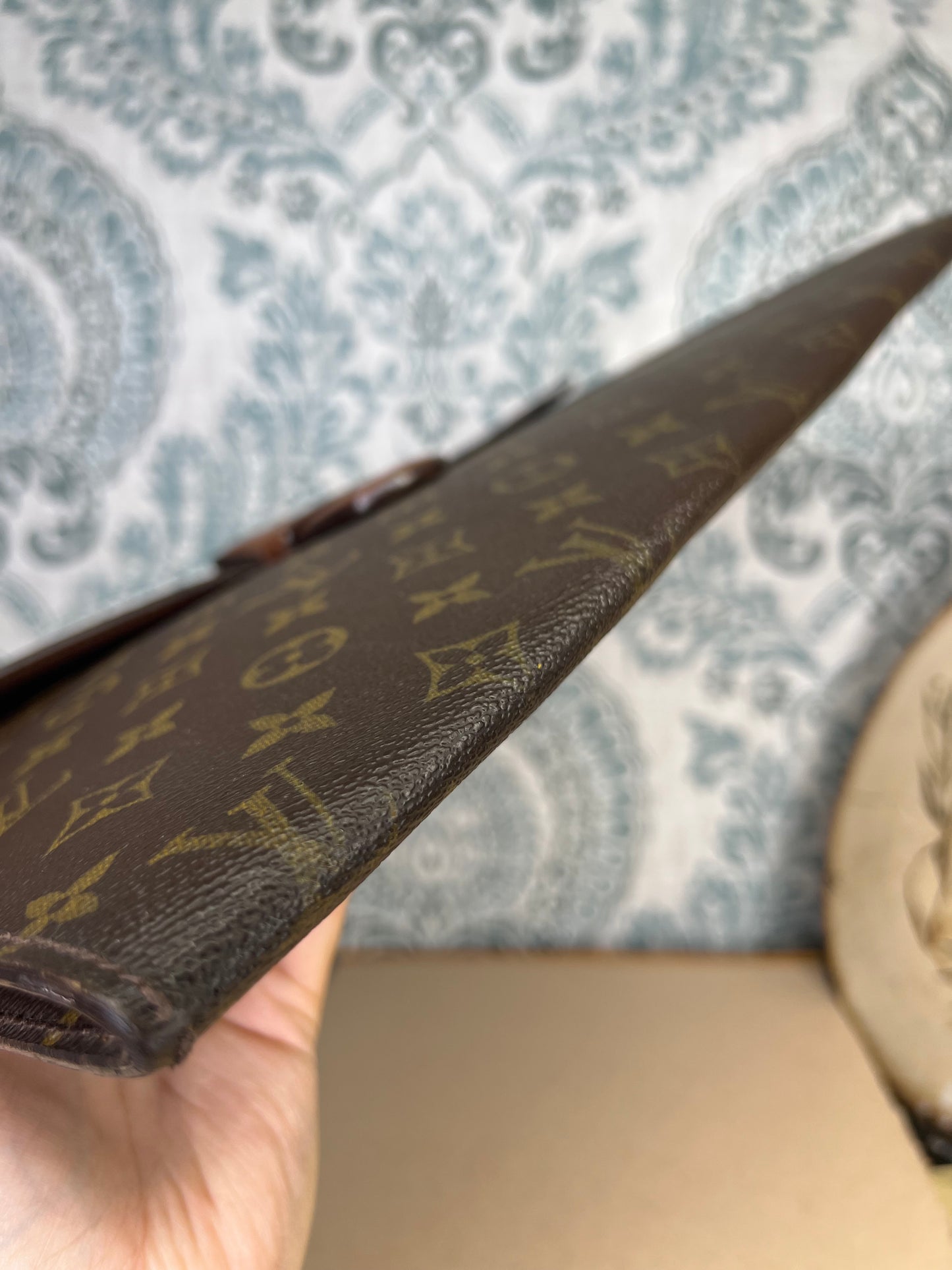 Louis Vuitton Ministre Document Case