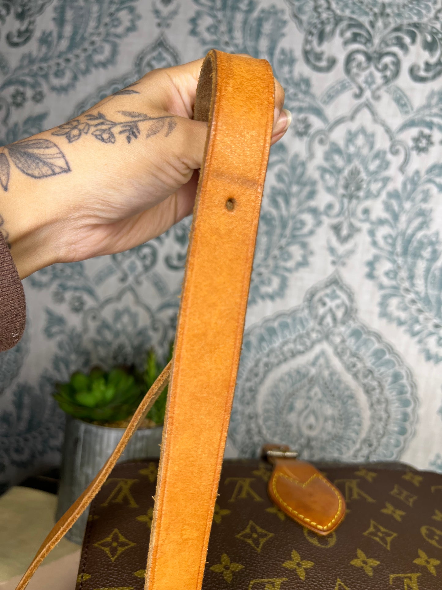 Louis Vuitton Cartouchiere GM