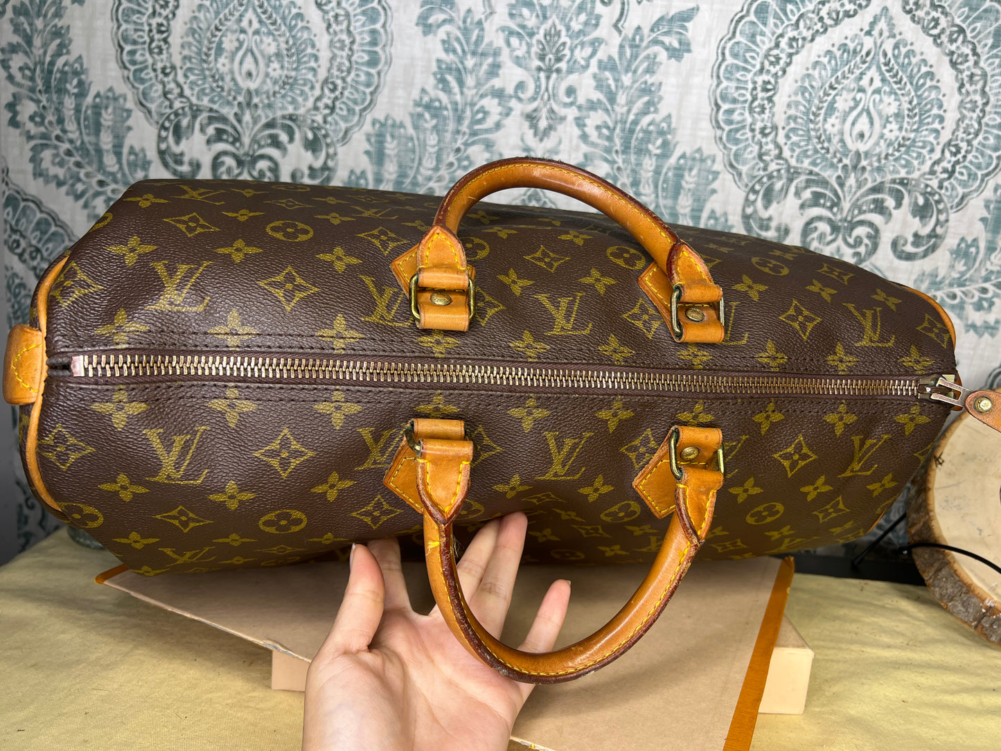 Louis Vuitton Speedy 40