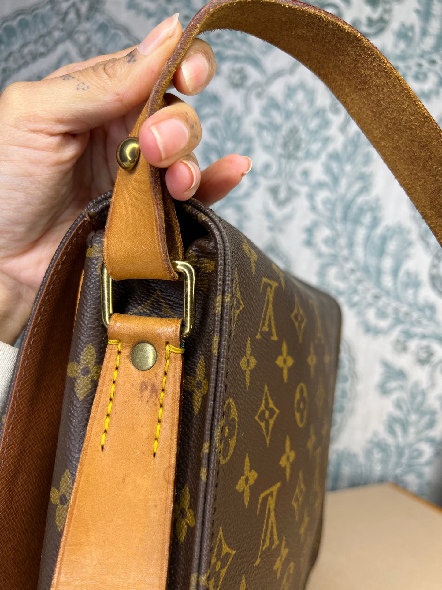 Louis Vuitton Cartouchiere GM