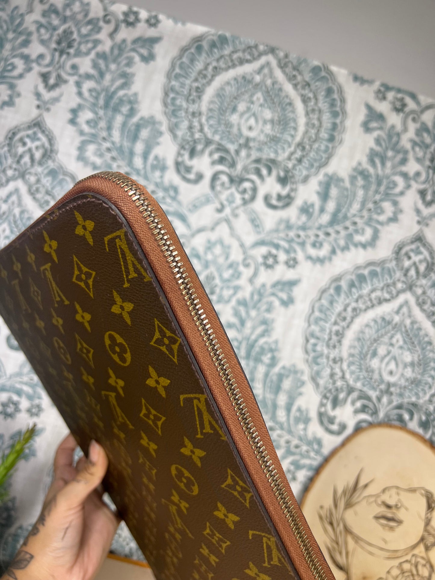 Louis Vuitton Portfolio Vintage Case