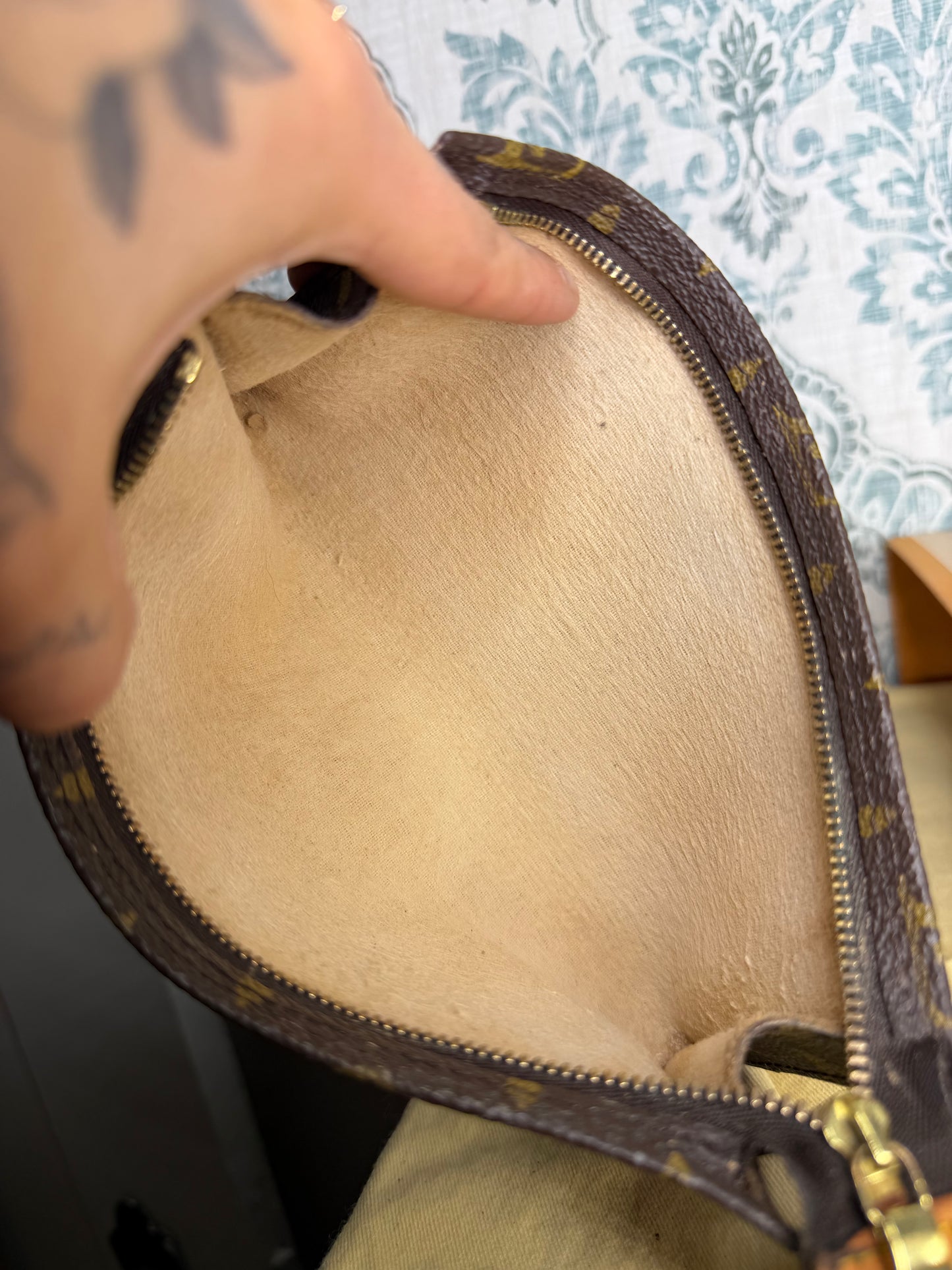 Louis Vuitton Monogram Bucket GM Pochette #1