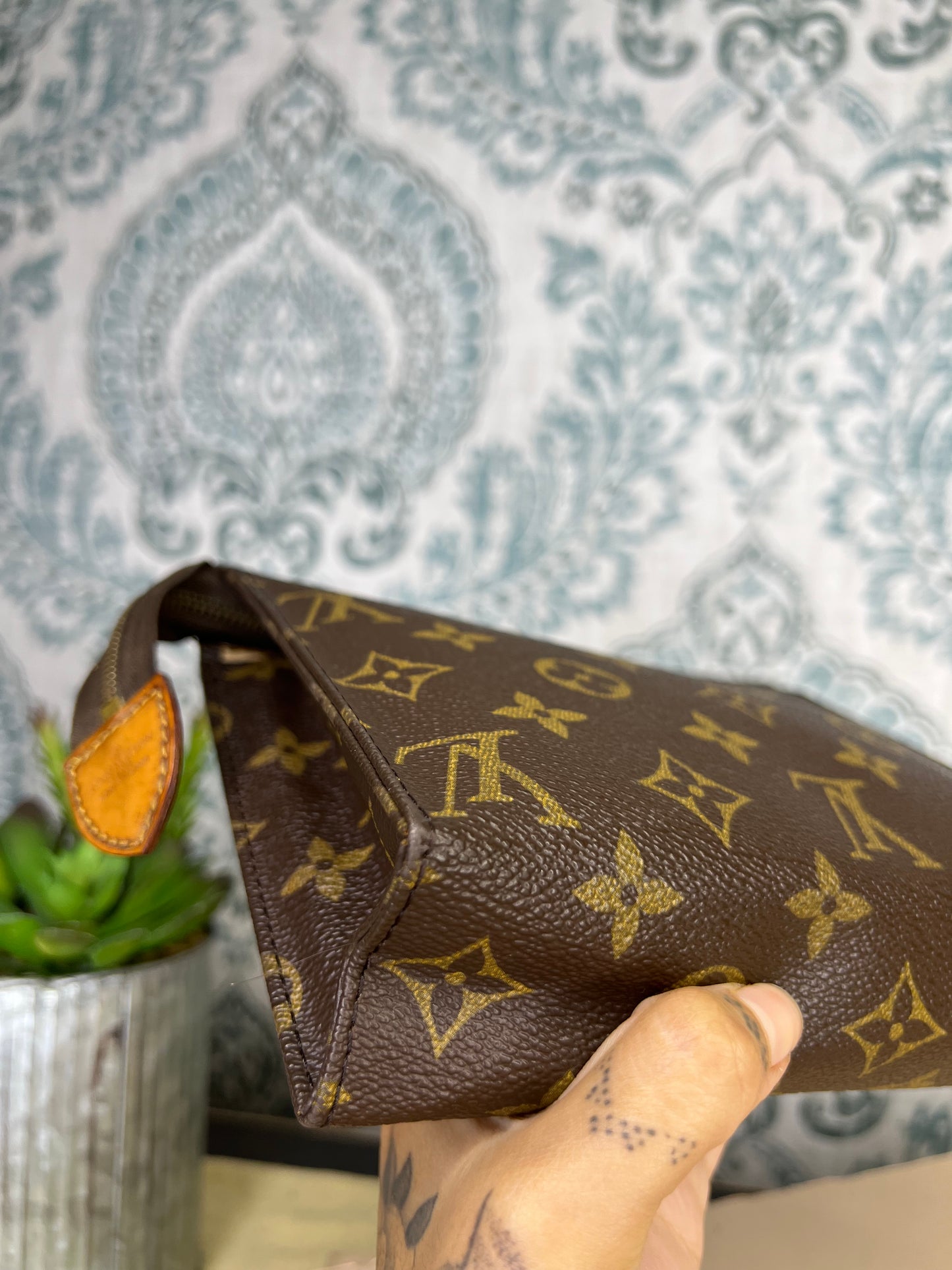 Louis Vuitton Toiletry 19 #2