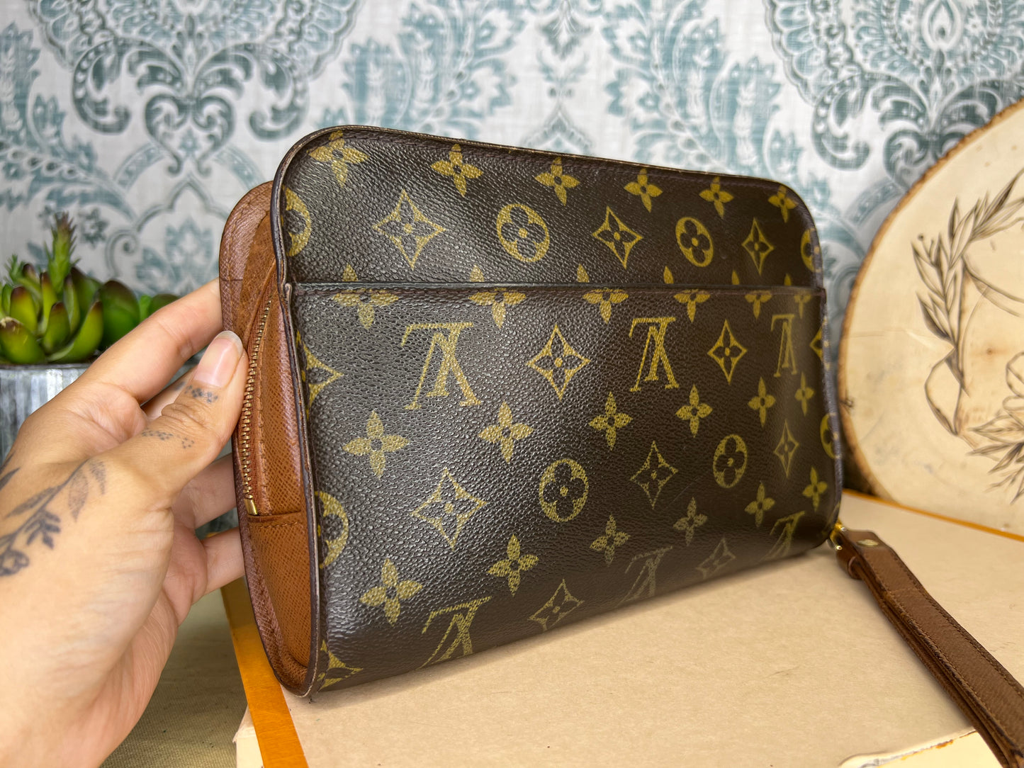Louis Vuitton Orsay Clutch