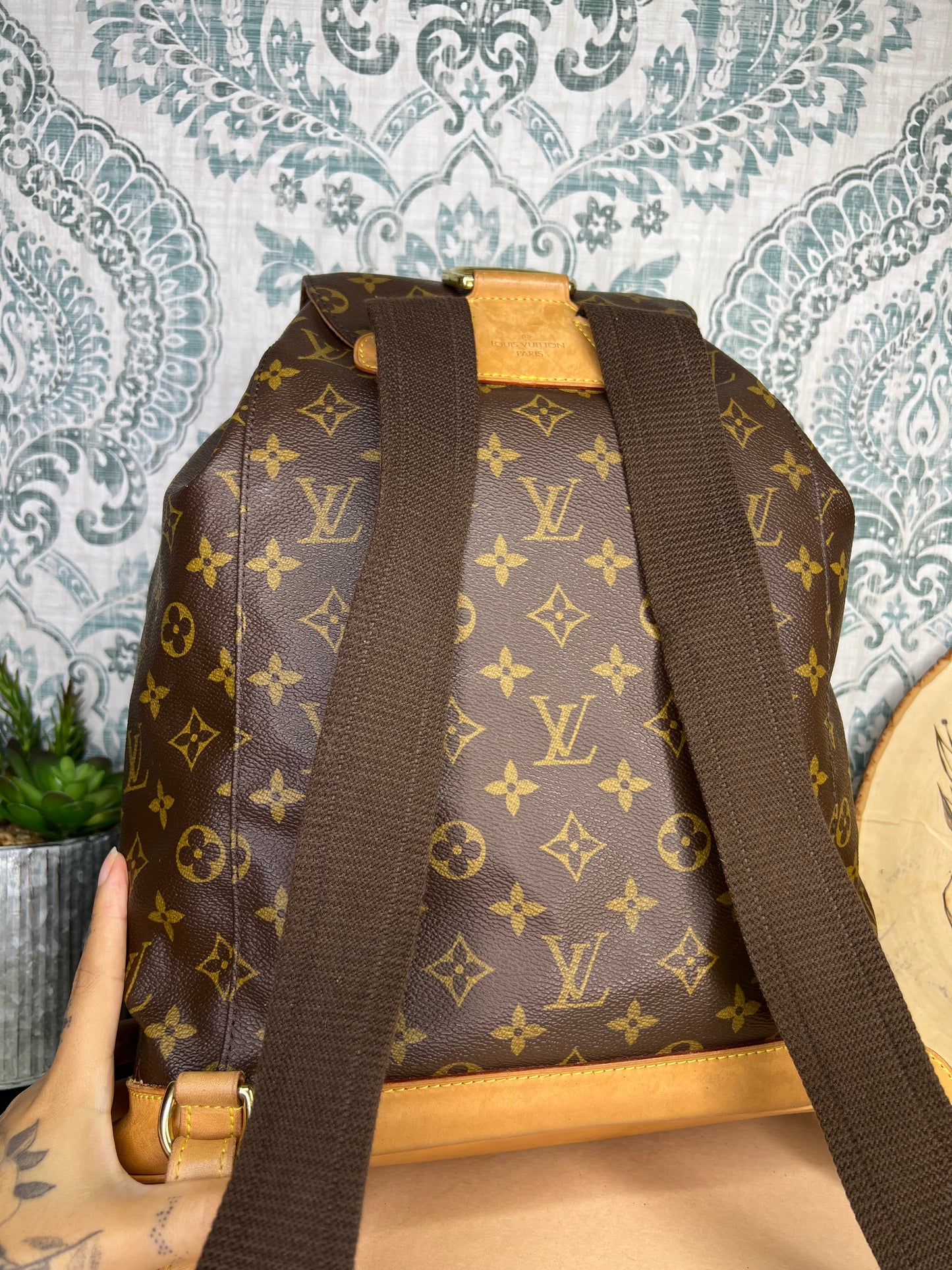 Louis Vuitton Montsouris GM