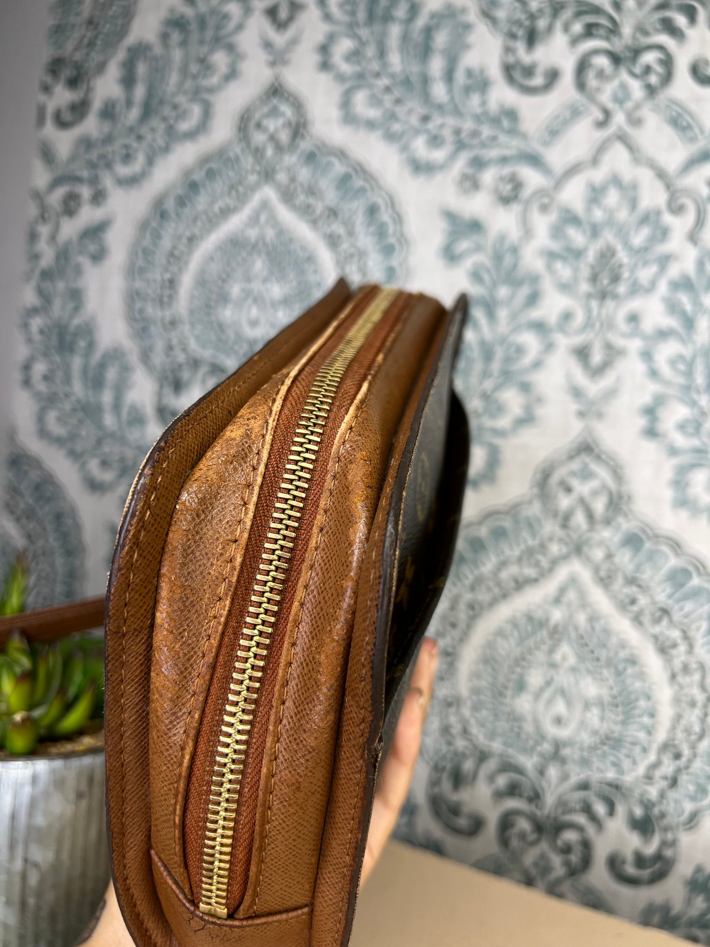 Louis Vuitton Orsay Clutch