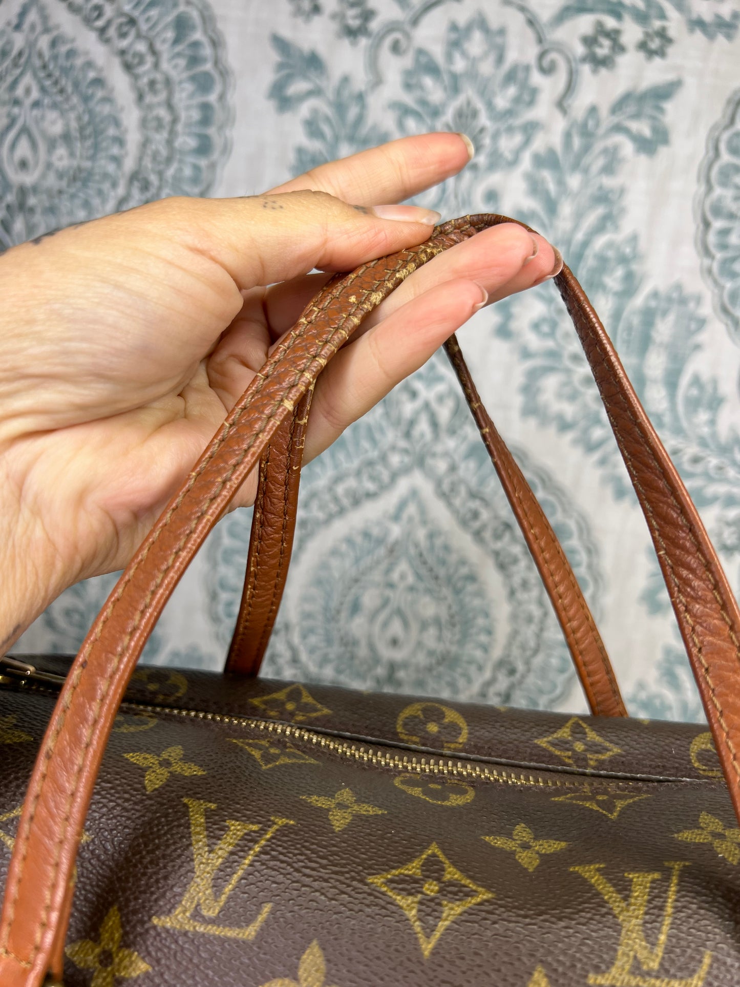 Louis Vuitton Papillon 26