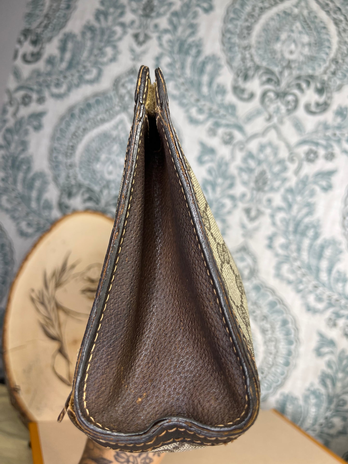 Gucci Supreme Brown Sherry Line Clutch #2