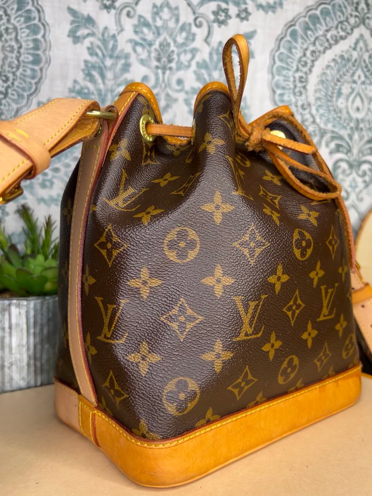 Louis Vuitton Noe BB
