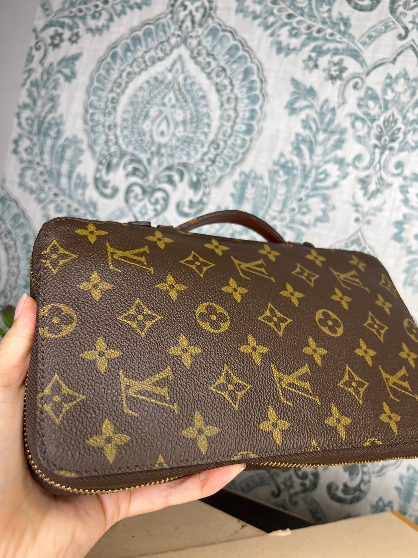 Louis Vuitton Escapade Travel Organizer