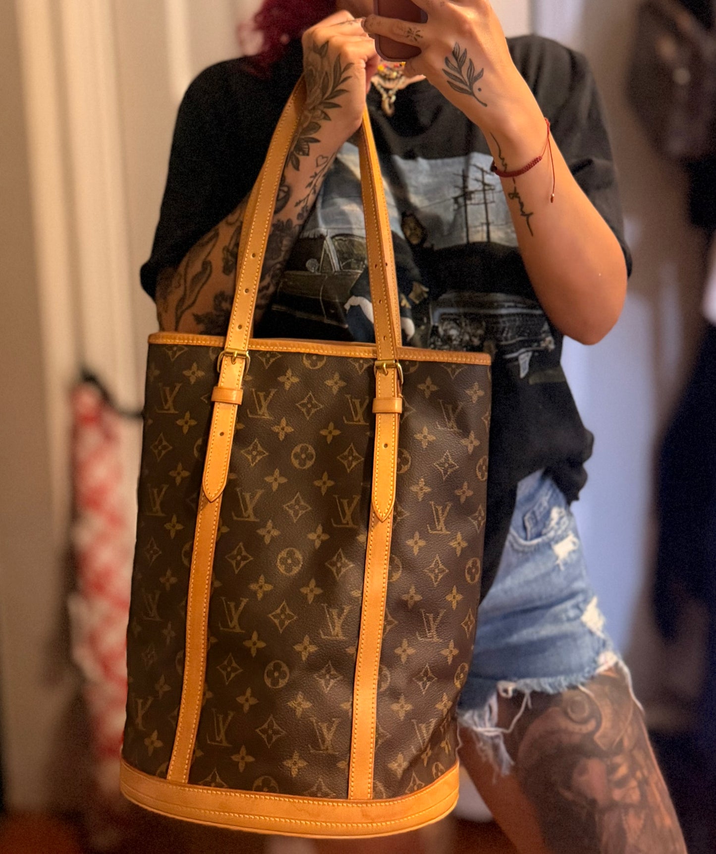 Louis Vuitton Bucket GM #1