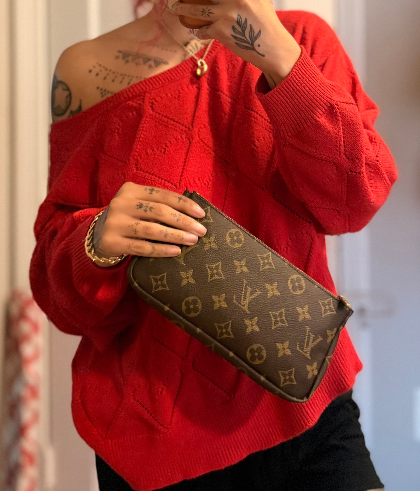 Louis Vuitton Sac Shopping Pouch