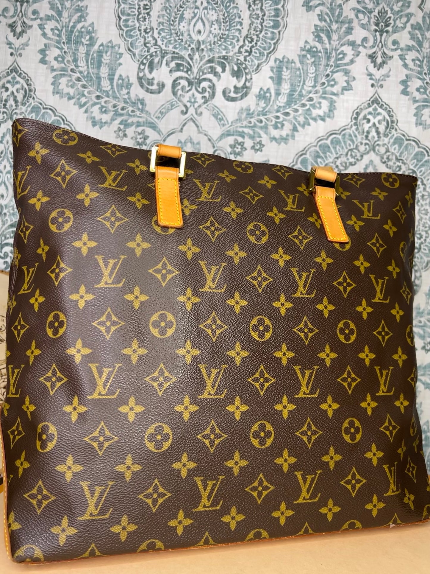 Louis Vuitton Cabas Mezzo