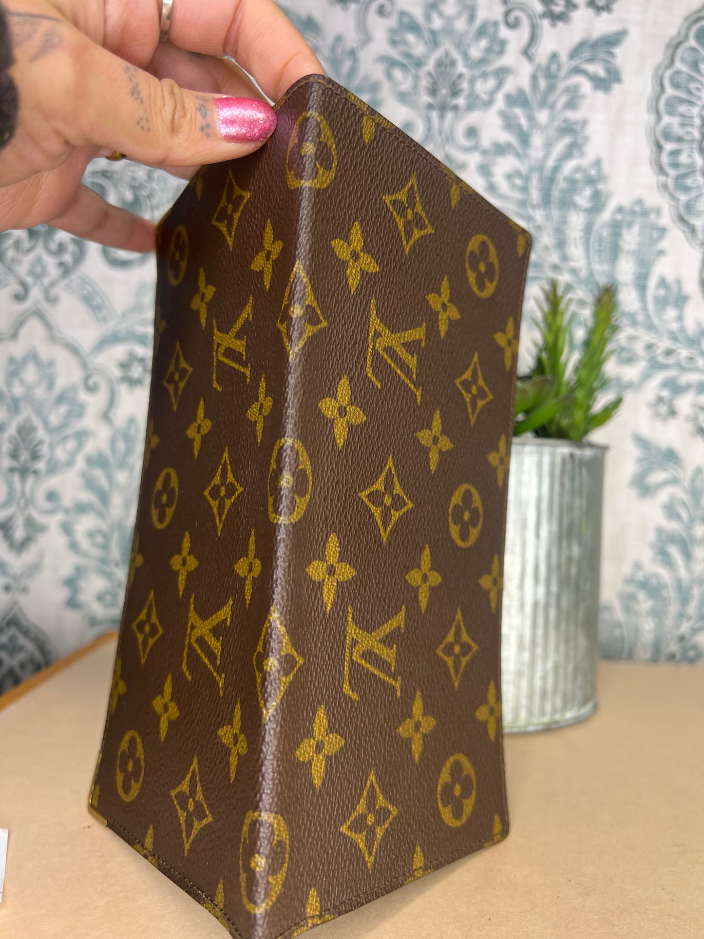 Louis Vuitton Monogram Horizontal Checkbook Holder